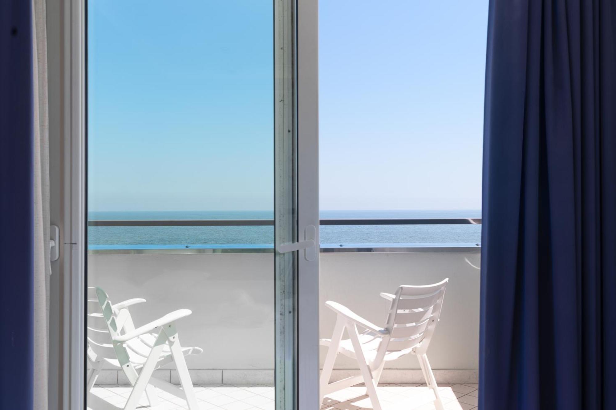 Hotel Oriente Milano Marittima Esterno foto