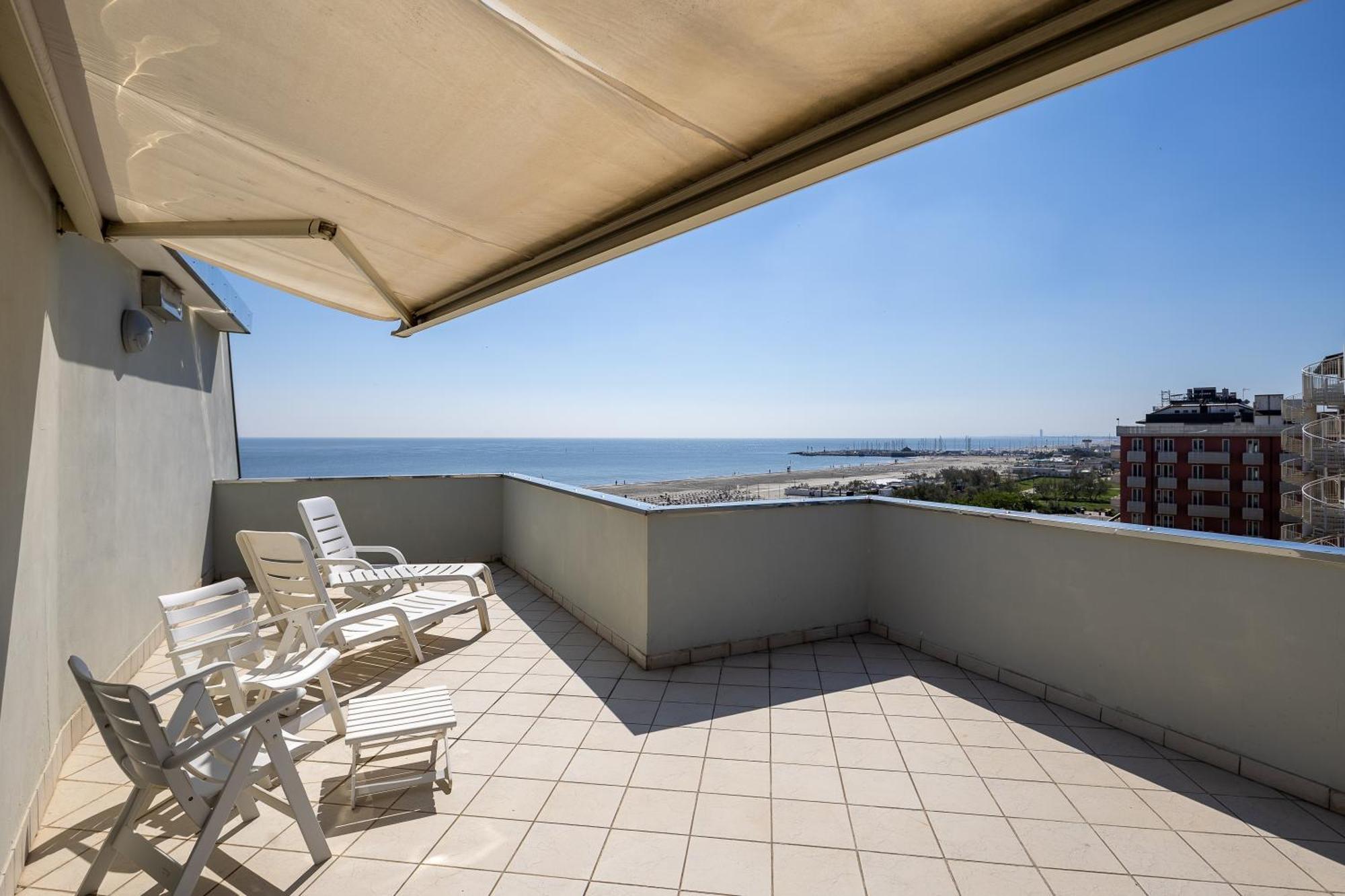 Hotel Oriente Milano Marittima Esterno foto