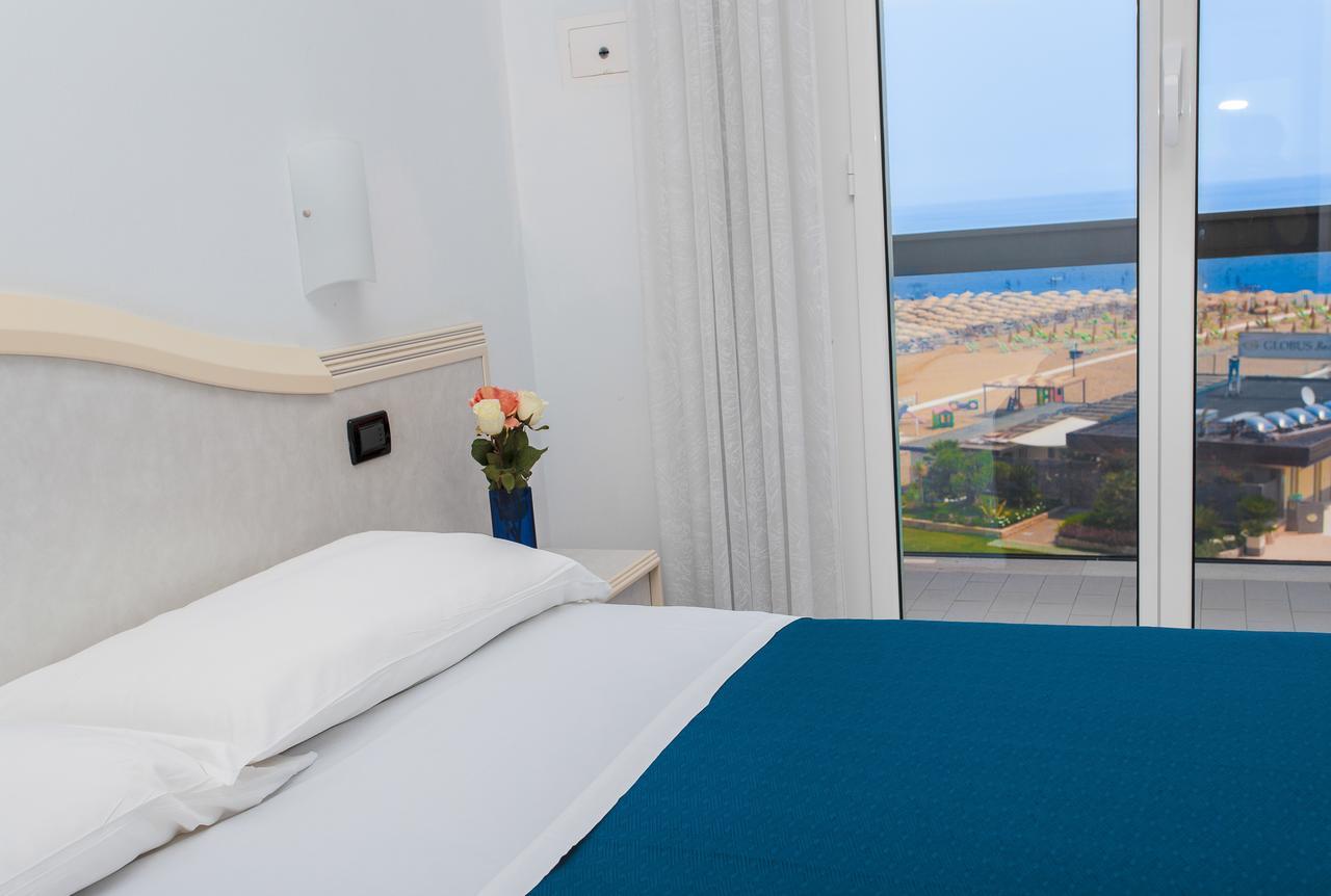 Hotel Oriente Milano Marittima Esterno foto